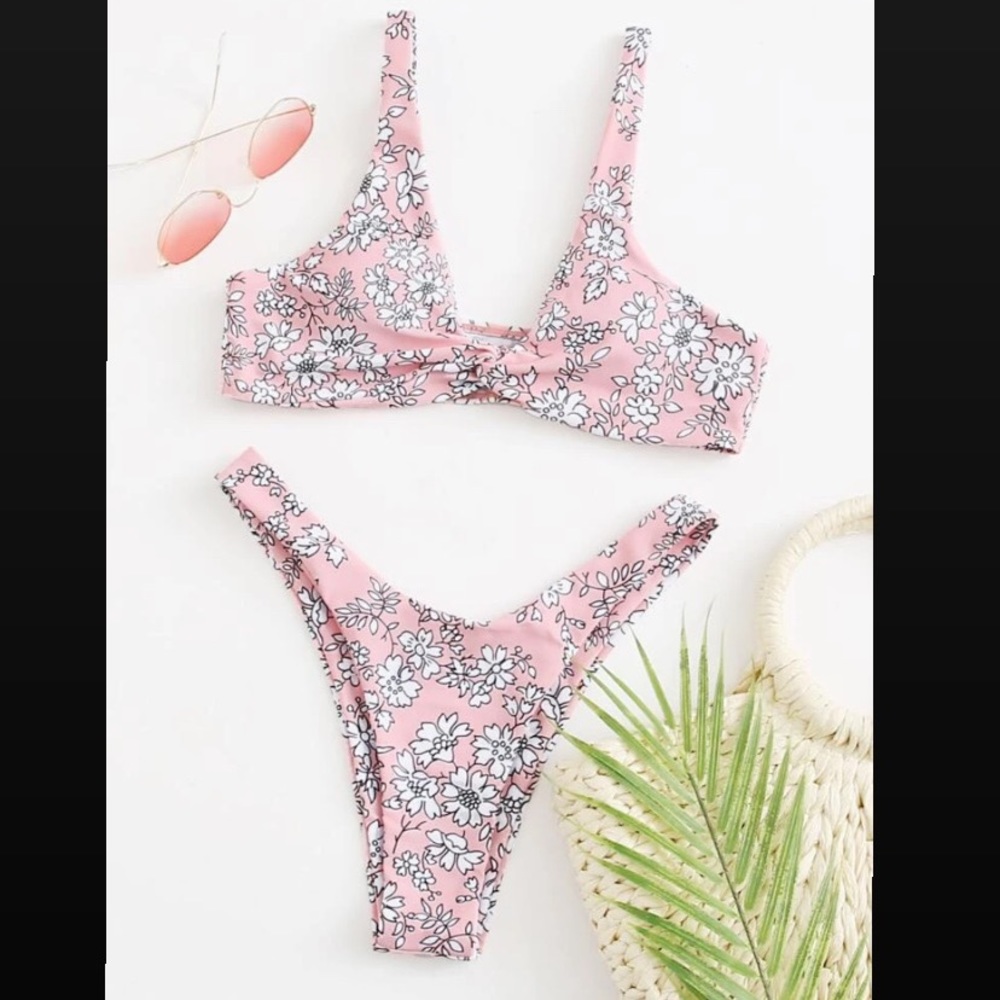 Baby pink floral bikini set - NWT